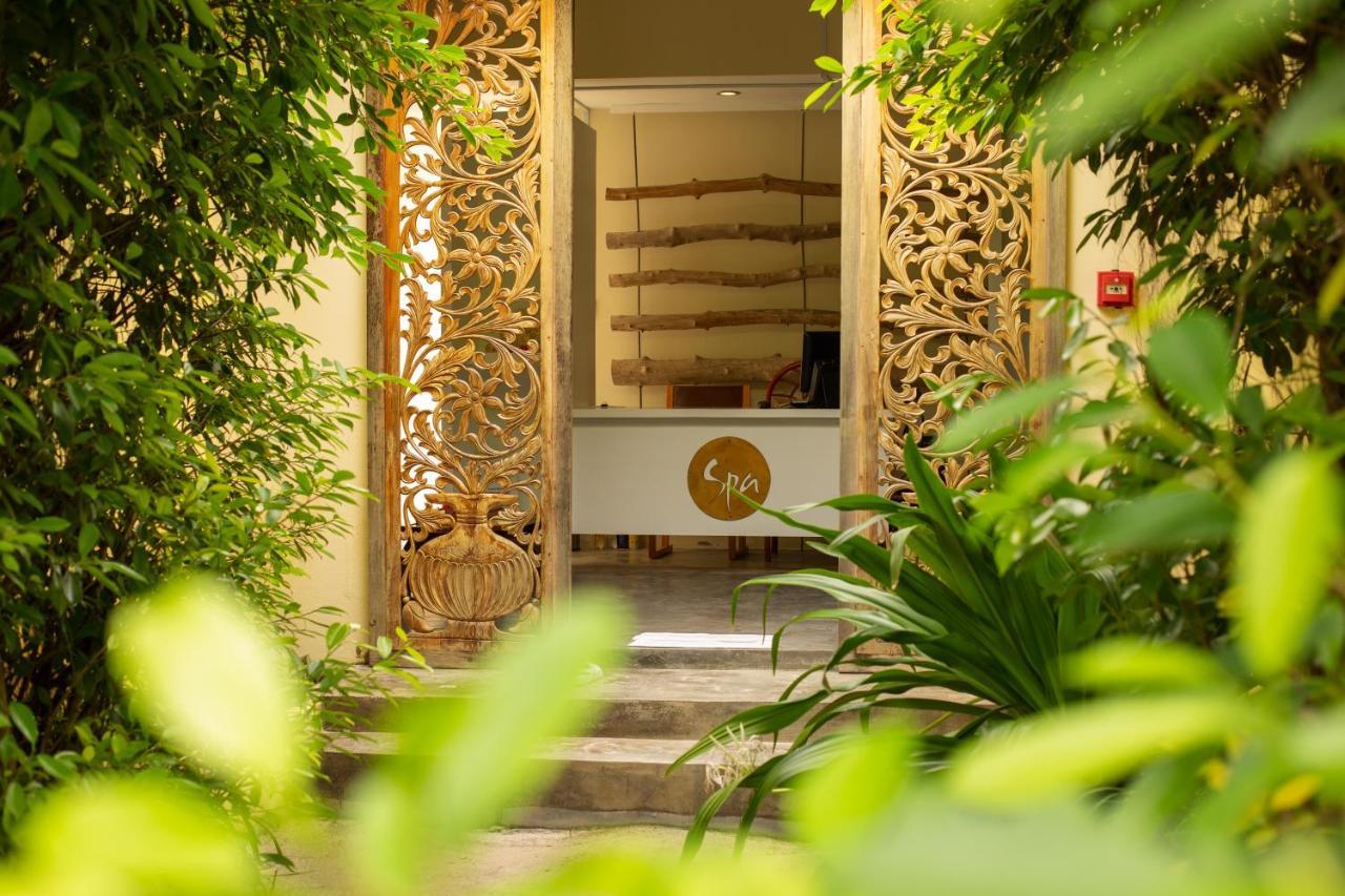 Hondaafushi Island Resort Buitenkant foto