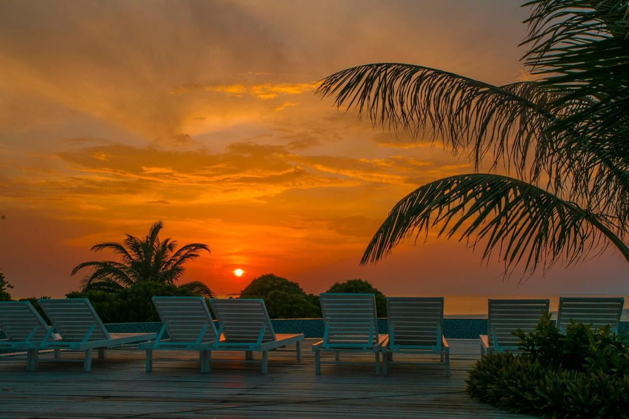 Hondaafushi Island Resort Buitenkant foto