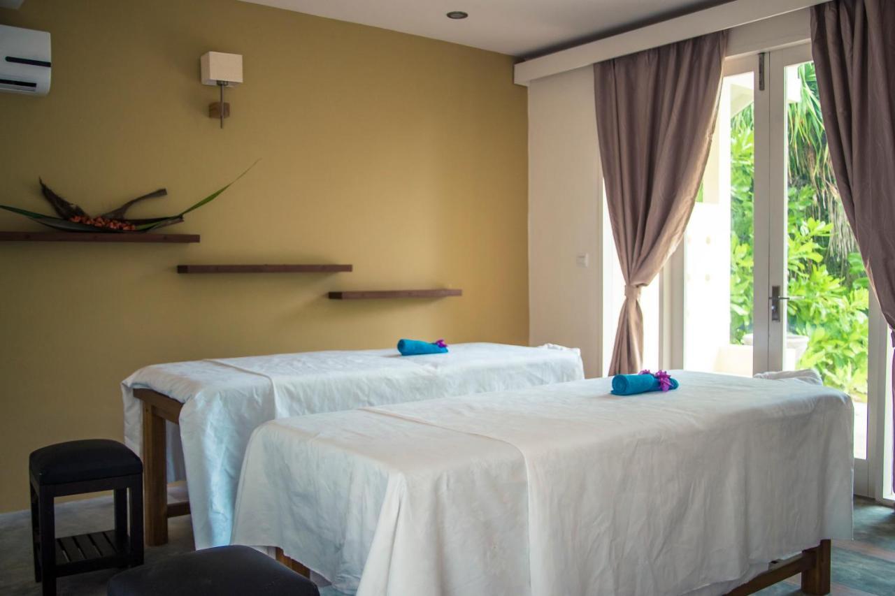 Hondaafushi Island Resort Buitenkant foto
